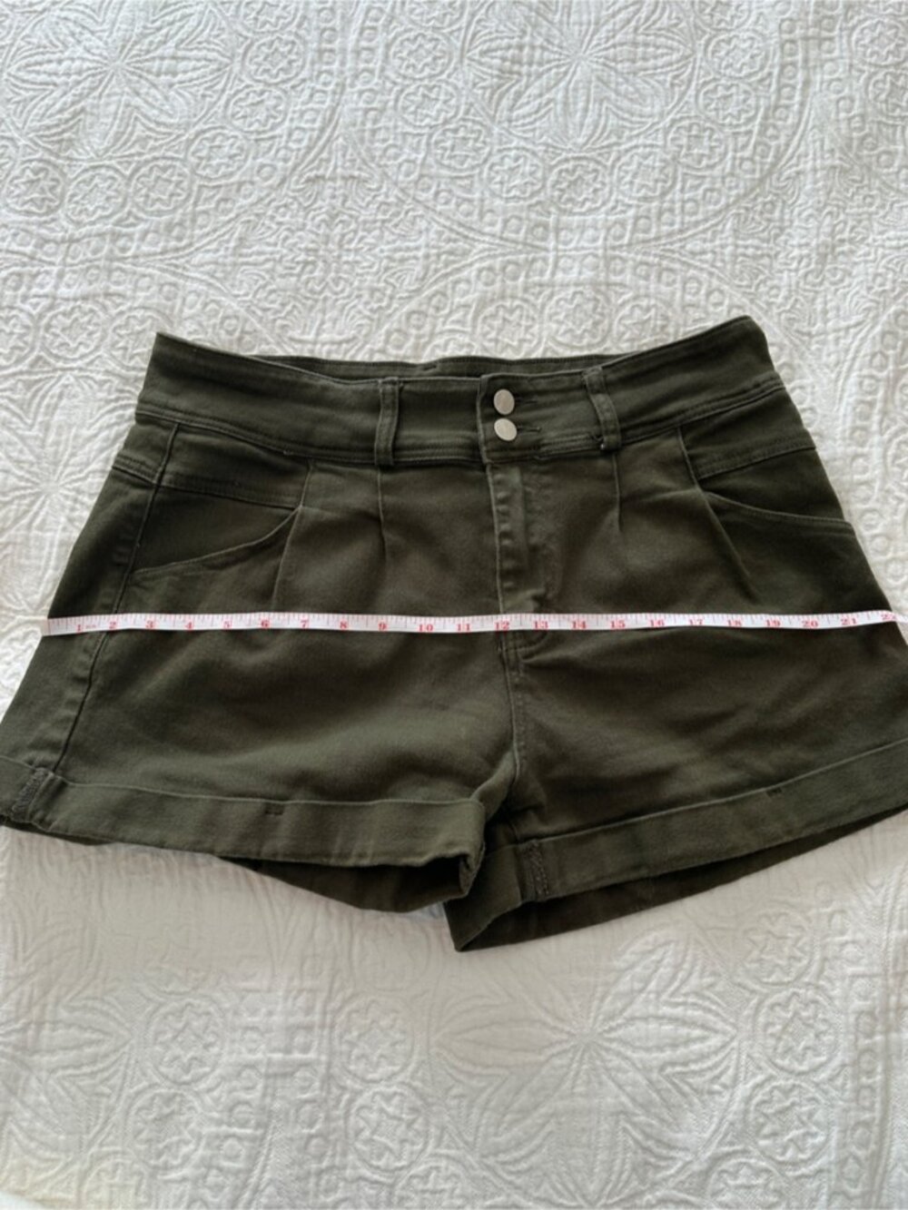 High-Waist Women’s Shorts - Picture 3 of 4
